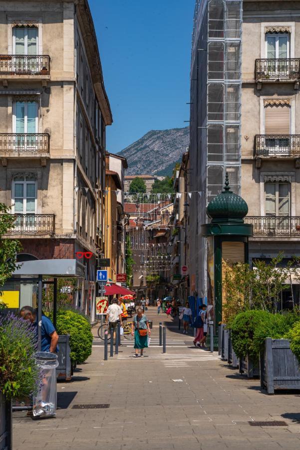 L'Etoile Grenobloise Grenoble Exterior foto